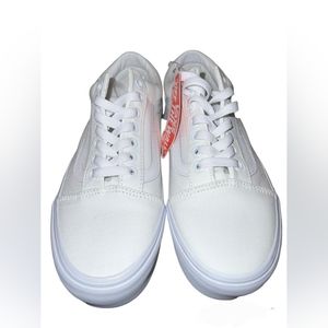 Vans Unisex Old Skool White Platform (W 8.5/M 7)